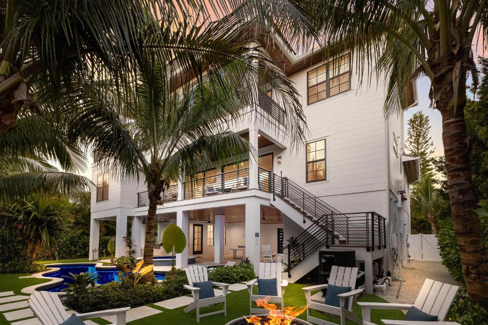 Fine And Sandy Anna Maria Exterior photo